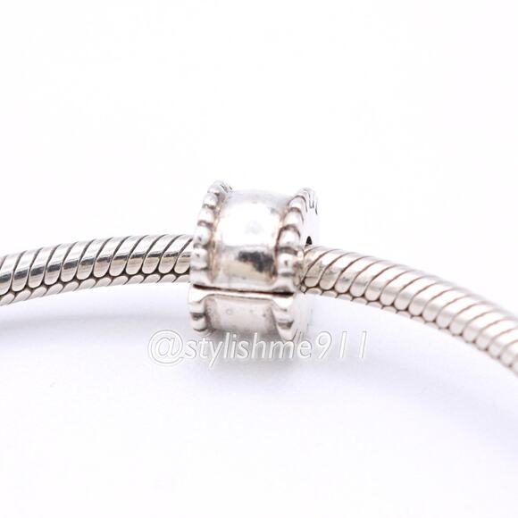One Authentic PANDORA Beveled Clip - Picture 4 of 10